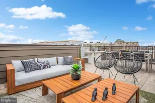 1249 Hillgate Pl, Potomac, MD 20854 - Photo 5