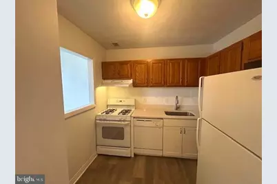 4242 East West Highway #307, Chevy Chase, MD 20815 - Photo 7