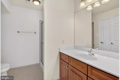 12013 Montrose Park Place, Rockville, MD 20852 - Photo 17