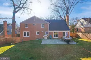 11411 Rolling House Rd, Rockville, MD 20852 - Photo 29