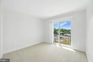 19510 Village Walk, Montgomery Village, MD 20886 - Photo 13