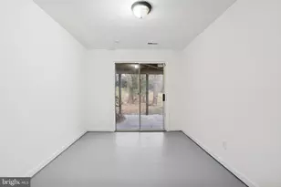 55 Gravenhurst Ct, North Potomac, MD 20878 - Photo 25