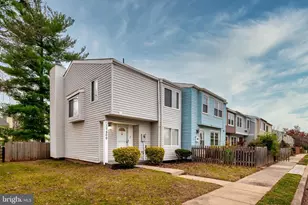 17500 Hoskinson Rd, Poolesville, MD 20837 - Photo 1