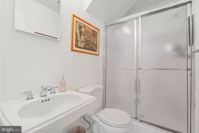 5612 Oak Place, Bethesda, MD 20817 - Photo 15