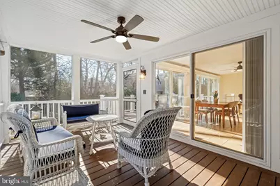 5612 Oak Place, Bethesda, MD 20817 - Photo 41