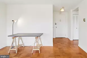 10201 Grosvenor Pl, North Bethesda, MD 20852 - Photo 17