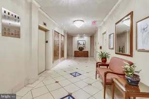 10201 Grosvenor Pl, North Bethesda, MD 20852 - Photo 27