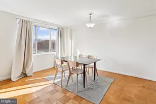 10201 Grosvenor Pl, North Bethesda, MD 20852 - Photo 13