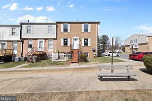 571 W Diamond Ave, Gaithersburg, MD 20877 - Photo 1