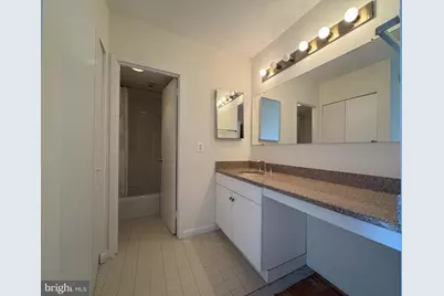 4242 East West Highway #618, Chevy Chase, MD 20815 - Photo 11