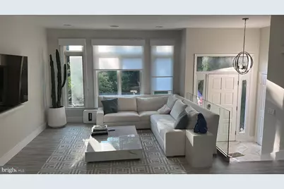 5985 Valerian, North Bethesda, MD 20852 - Photo 3