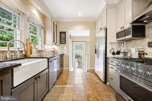 7402 Maple Ave, Takoma Park, MD 20912 - Photo 13