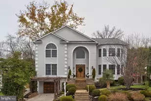 9715 Singleton Dr, Bethesda, MD 20817 - Photo 1