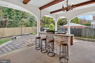 9715 Singleton Dr, Bethesda, MD 20817 - Photo 45