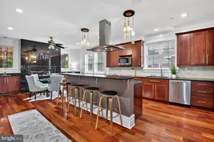 9715 Singleton Dr, Bethesda, MD 20817 - Photo 9