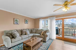 17945 Archwood Way, Olney, MD 20832 - Photo 3