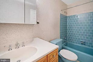 19225 Dimona Dr, Brookeville, MD 20833 - Photo 17