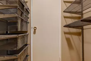 1900 Lyttonsville Rd, Silver Spring, MD 20910 - Photo 9