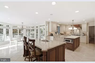 13004 N Commons Way, Rockville, MD 20854 - Photo 9