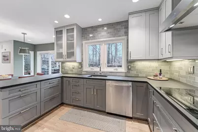 9216 Beech Hill Drive, Bethesda, MD 20817 - Photo 23