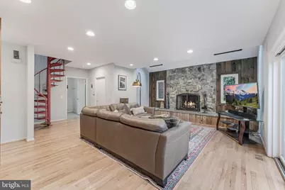 9216 Beech Hill Drive, Bethesda, MD 20817 - Photo 37