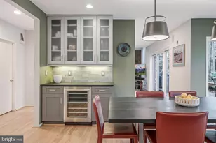 9216 Beech Hill Dr, Bethesda, MD 20817 - Photo 31