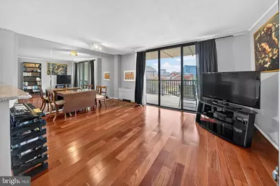 4242 E West Highway #714, Chevy Chase, MD 20815 - Photo 5