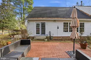 4401 Flower Valley Dr, Rockville, MD 20853 - Photo 7