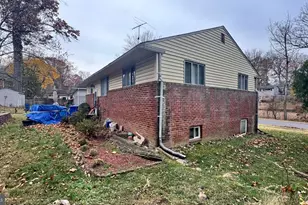 10705 Lockridge Dr, Silver Spring, MD 20901 - Photo 5