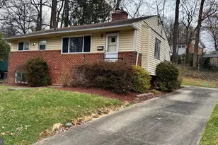 10705 Lockridge Dr, Silver Spring, MD 20901 - Photo 11