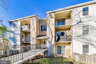 8205 Whispering Oaks Dr, Gaithersburg, MD 20879 - Photo 21