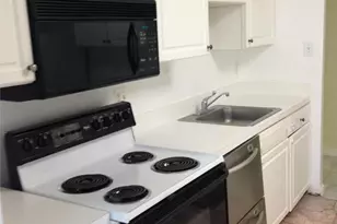 5817 Edson Ln, Rockville, MD 20852 - Photo 5