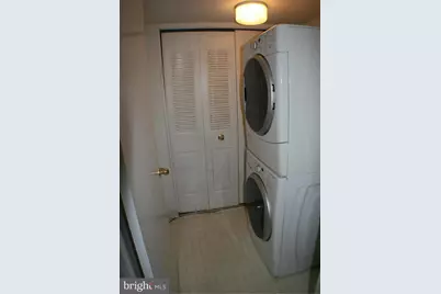 5817 Edson Lane #202, Rockville, MD 20852 - Photo 9