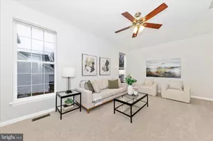 18931 Fountain Hills Dr, Germantown, MD 20874 - Photo 7