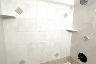 12405 Hickory Tree Way, Germantown, MD 20874 - Photo 9