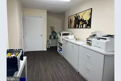 932 Hungerford Drive #A-2B, Rockville, MD 20850 - Photo 3