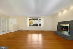 6220 Robinwood Rd, Bethesda, MD 20817 - Photo 11