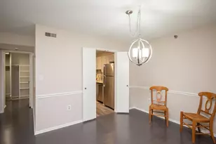 15100 Interlachen Dr, Silver Spring, MD 20906 - Photo 13