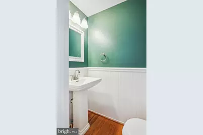 12124 Bentridge Place, Rockville, MD 20854 - Photo 9
