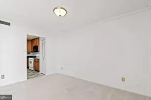 118 Monroe St, Rockville, MD 20850 - Photo 15