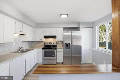 19847 Wheelwright Drive, Gaithersburg, MD 20886 - Photo 11