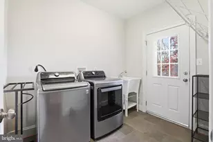 7931 Lakenheath Way, Potomac, MD 20854 - Photo 53