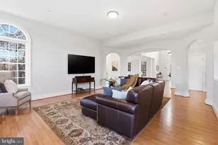 7931 Lakenheath Way, Potomac, MD 20854 - Photo 19