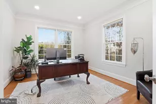 7931 Lakenheath Way, Potomac, MD 20854 - Photo 7