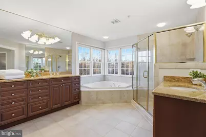 7931 Lakenheath Way, Potomac, MD 20854 - Photo 29