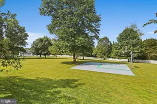 21612 Ripplemead Dr, Gaithersburg, MD 20882 - Photo 37