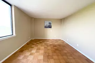 4 Monroe St, Rockville, MD 20850 - Photo 13