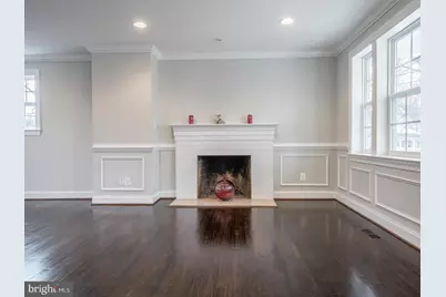 9919 Mayfield Drive, Bethesda, MD 20817 - Photo 5