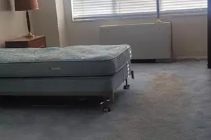 10201 Grosvenor Pl, Rockville, MD 20852 - Photo 9