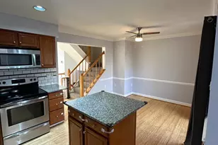 7 Drumcastle Ct, Germantown, MD 20876 - Photo 3